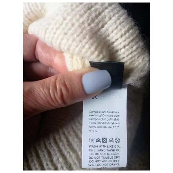 Floral Pattern Pointelle Knit Raglan Sleeve Sweater - Picture 8 of 8